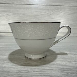 SANGO Japan Fresco 3540 Fine China Silver Trim‎ Floral Accent Teacup